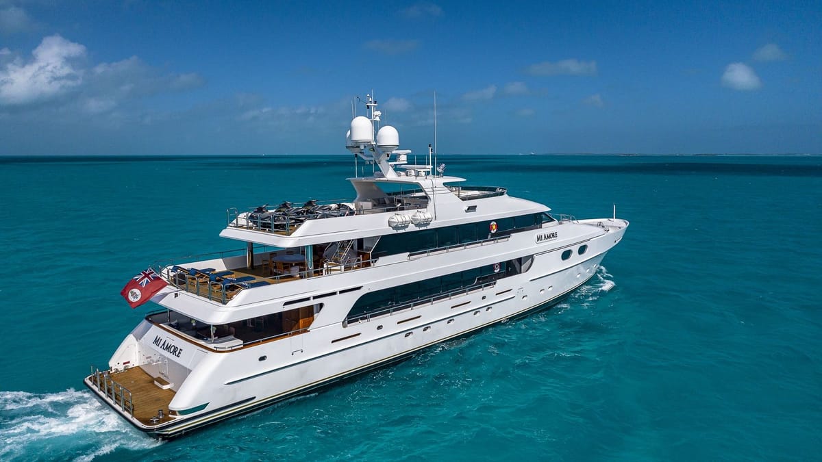 AMORE luxury motor yacht