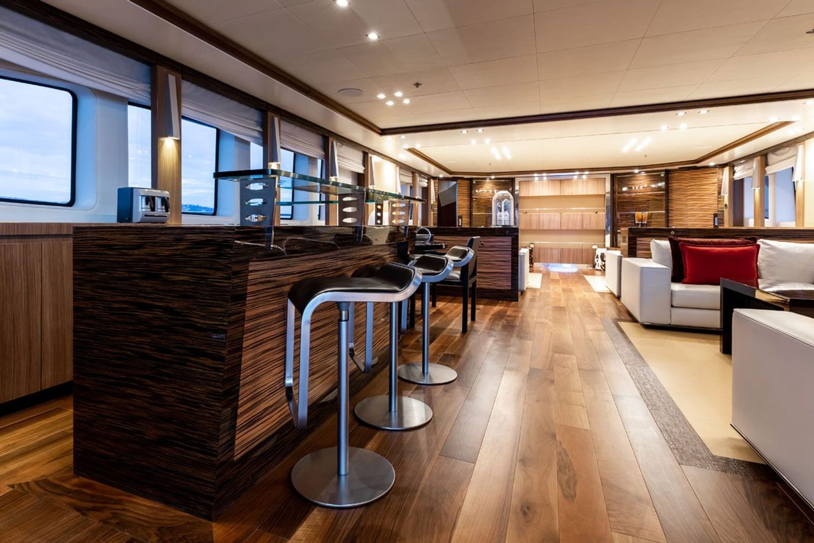 PANAKEIA Yacht for Charter IYC