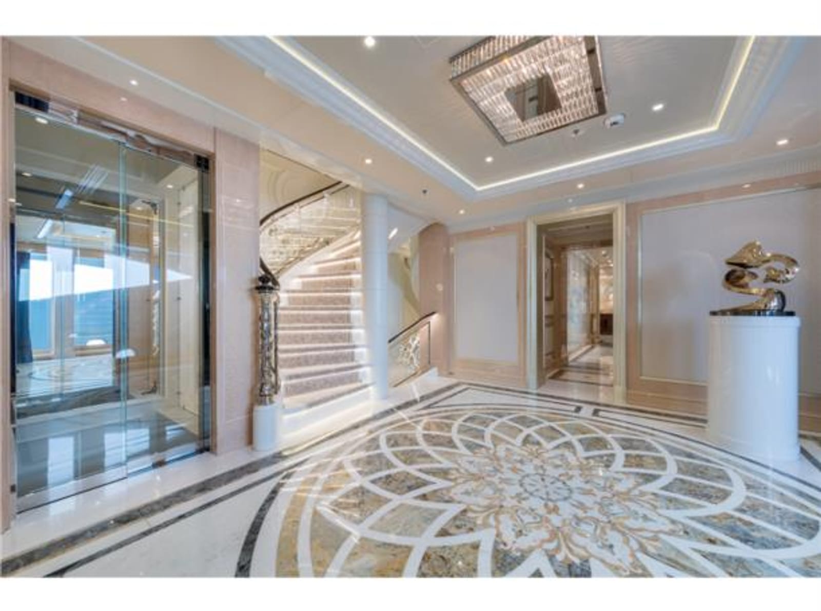 Plvs Vltra-21-gallery