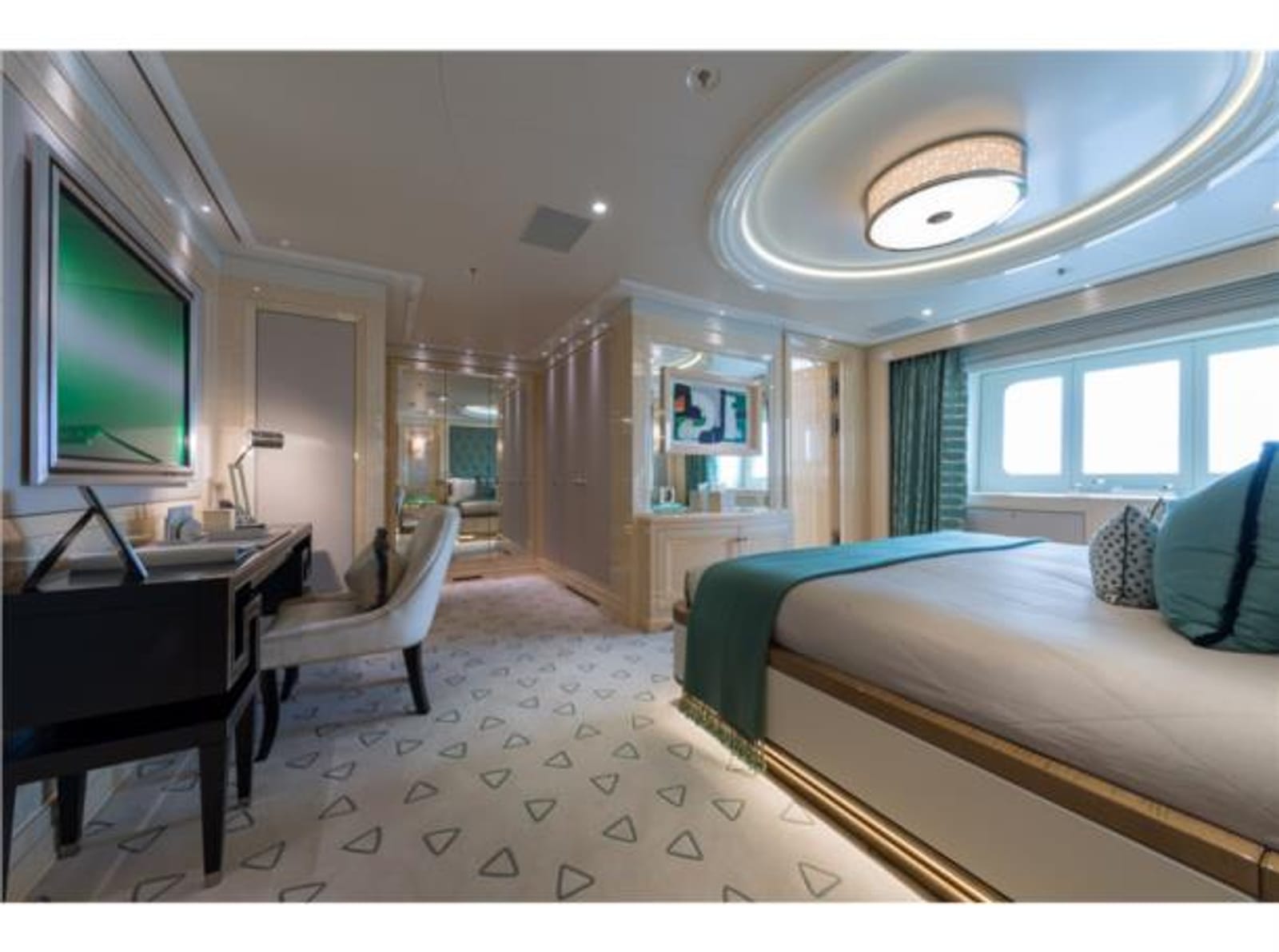 Plvs Vltra-26-gallery