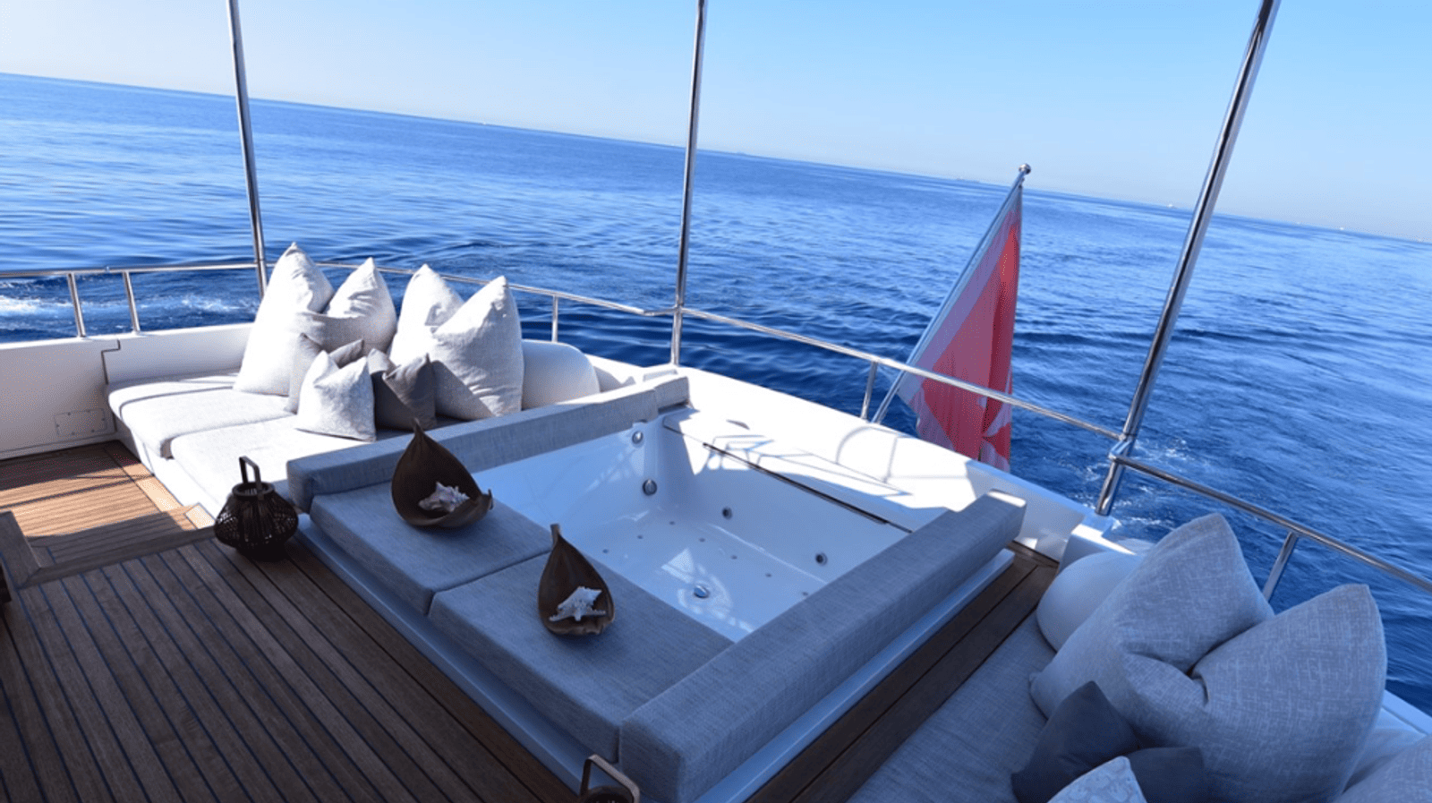 LIFE SAGA Yacht for Charter IYC