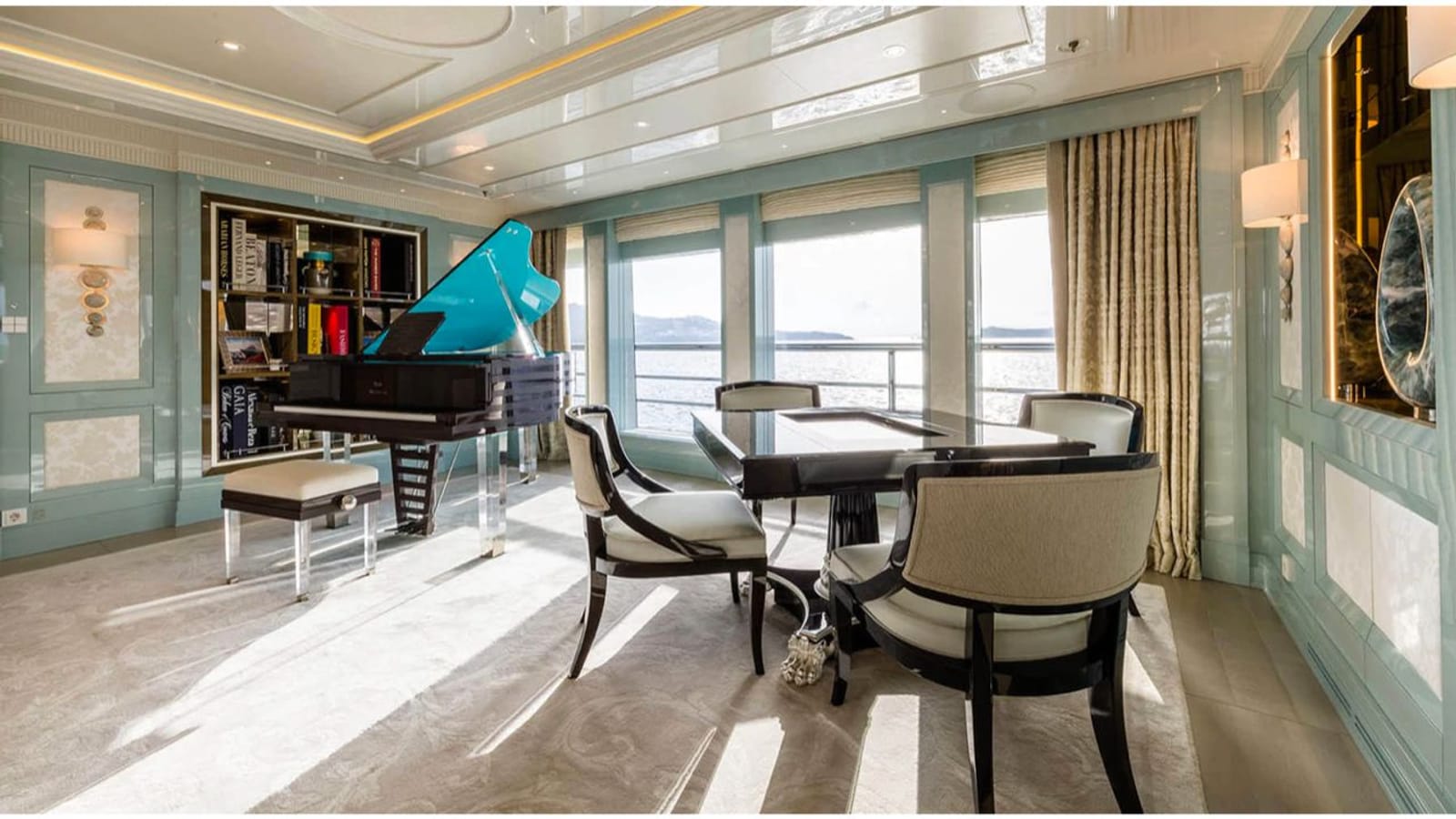 Plvs Vltra-30-gallery