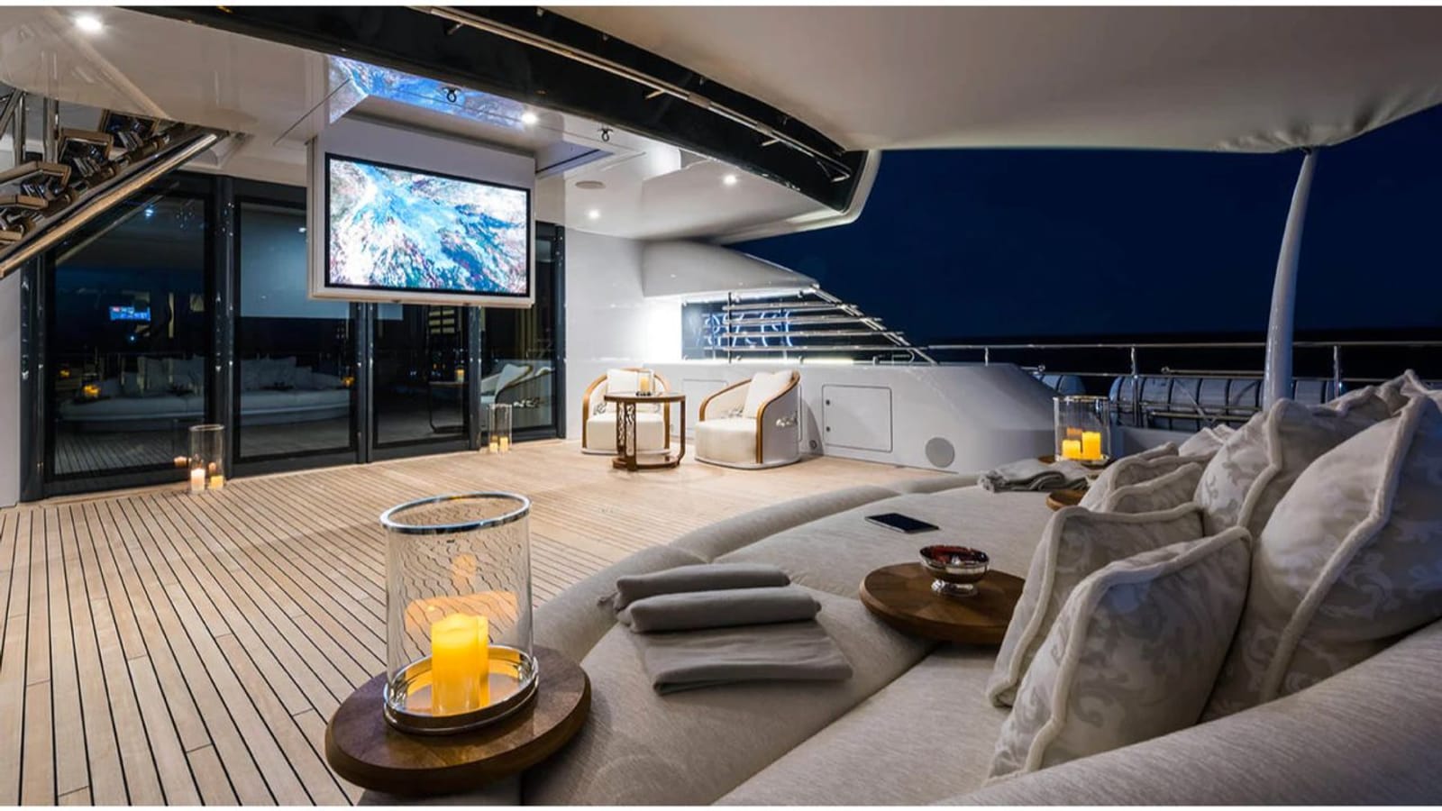 Plvs Vltra-18-gallery