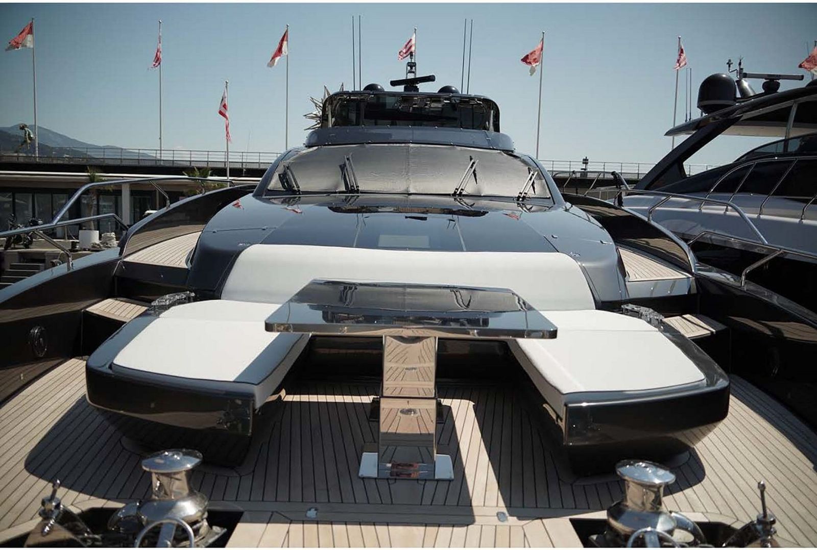 motor yacht nero for sale