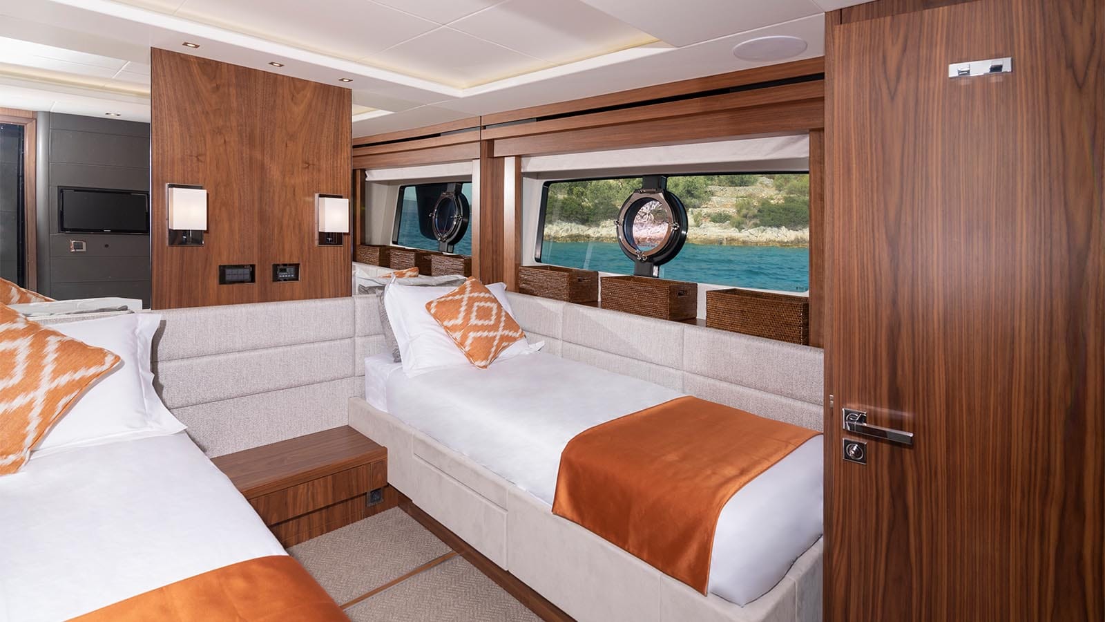 HUNKY DORY OF LONDON-24-gallery