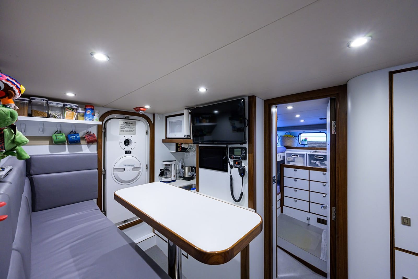 LACEY KAY Yacht for Sale - IYC