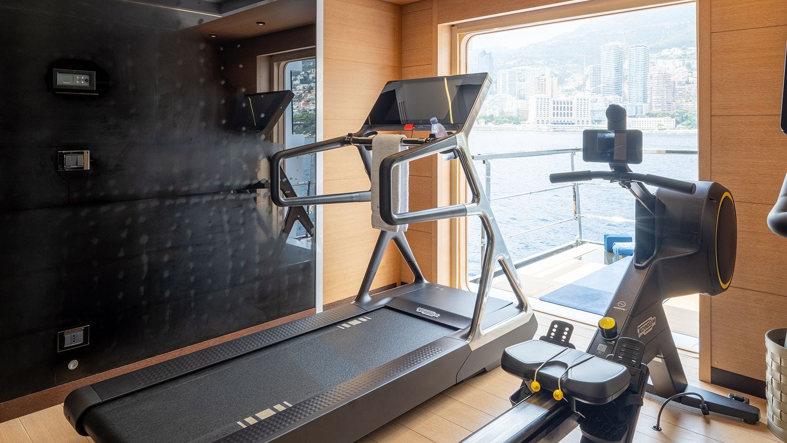 BON VIVANT-14-gallery