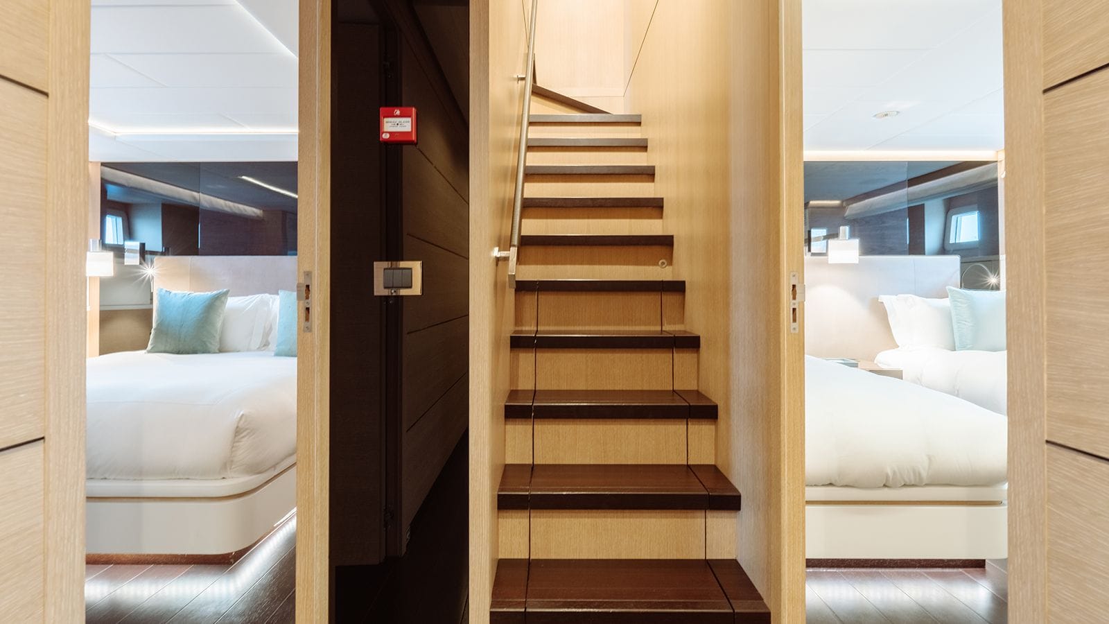 BON VIVANT-16-gallery