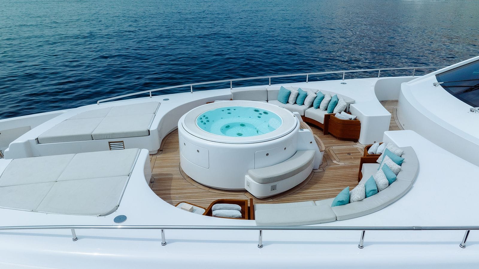 BON VIVANT-36-gallery