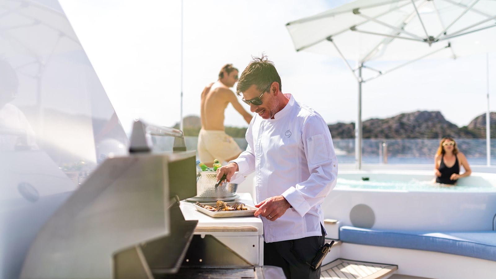 HOLDIN' MY OWN-40-gallery