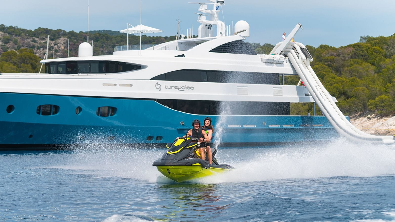 HOLDIN' MY OWN-50-gallery