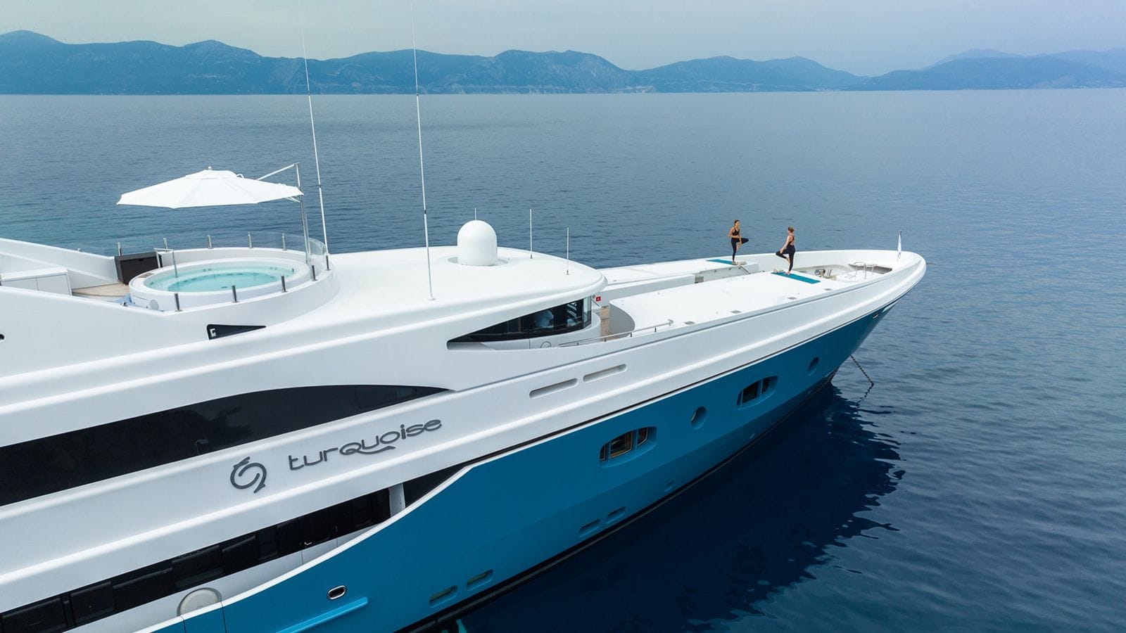 HOLDIN' MY OWN-46-gallery