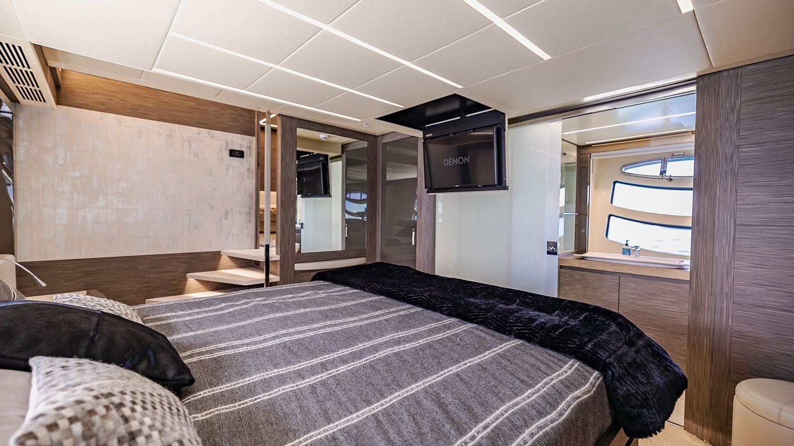 DOUBLE OR NOTHING-28-gallery