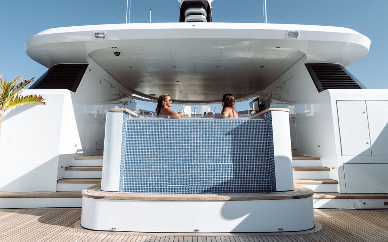 LADY BETH-37-gallery