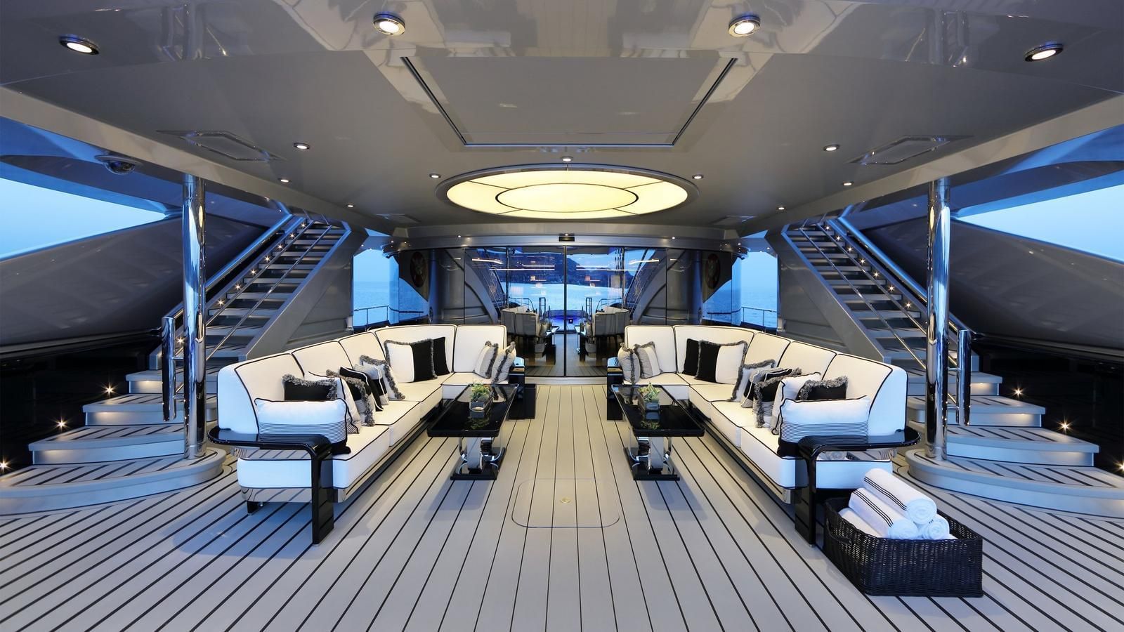 okto superyacht price