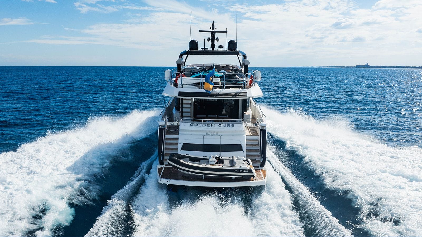 Golden Ours-6-gallery