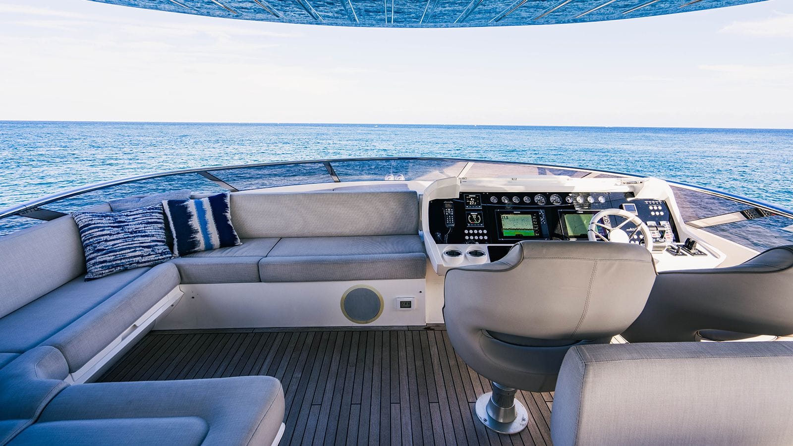 Golden Ours-17-gallery