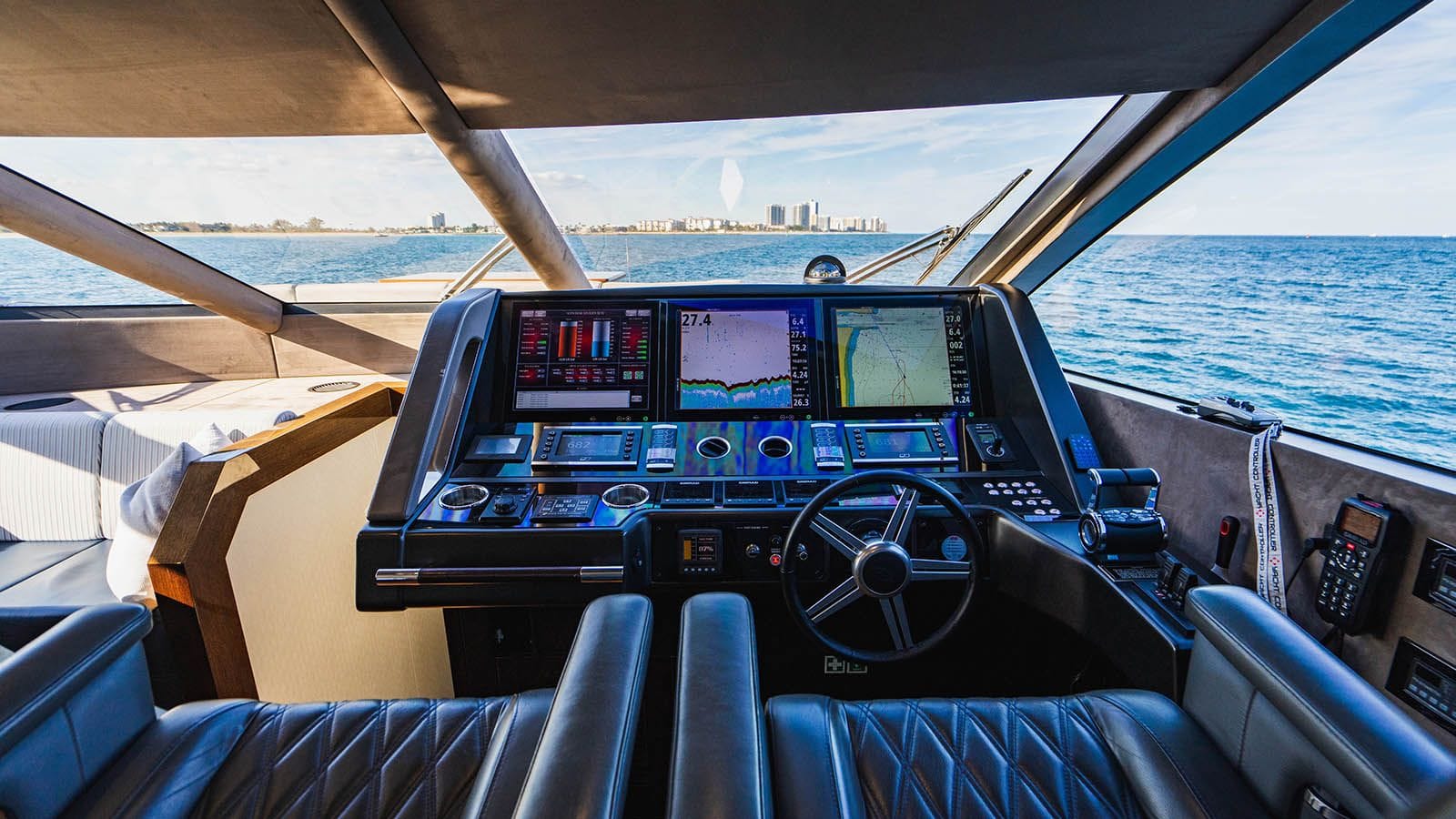 Golden Ours-18-gallery