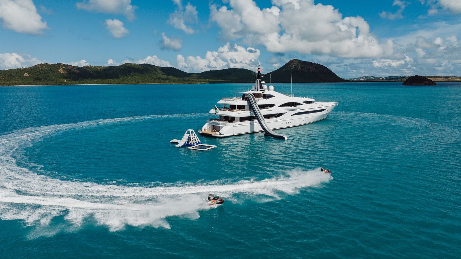 Quantum of Solace-13-gallery