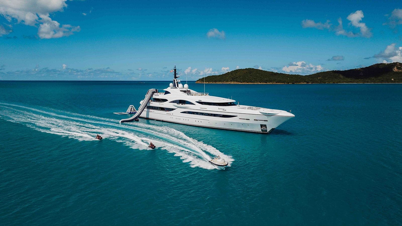 Quantum of Solace-9-gallery