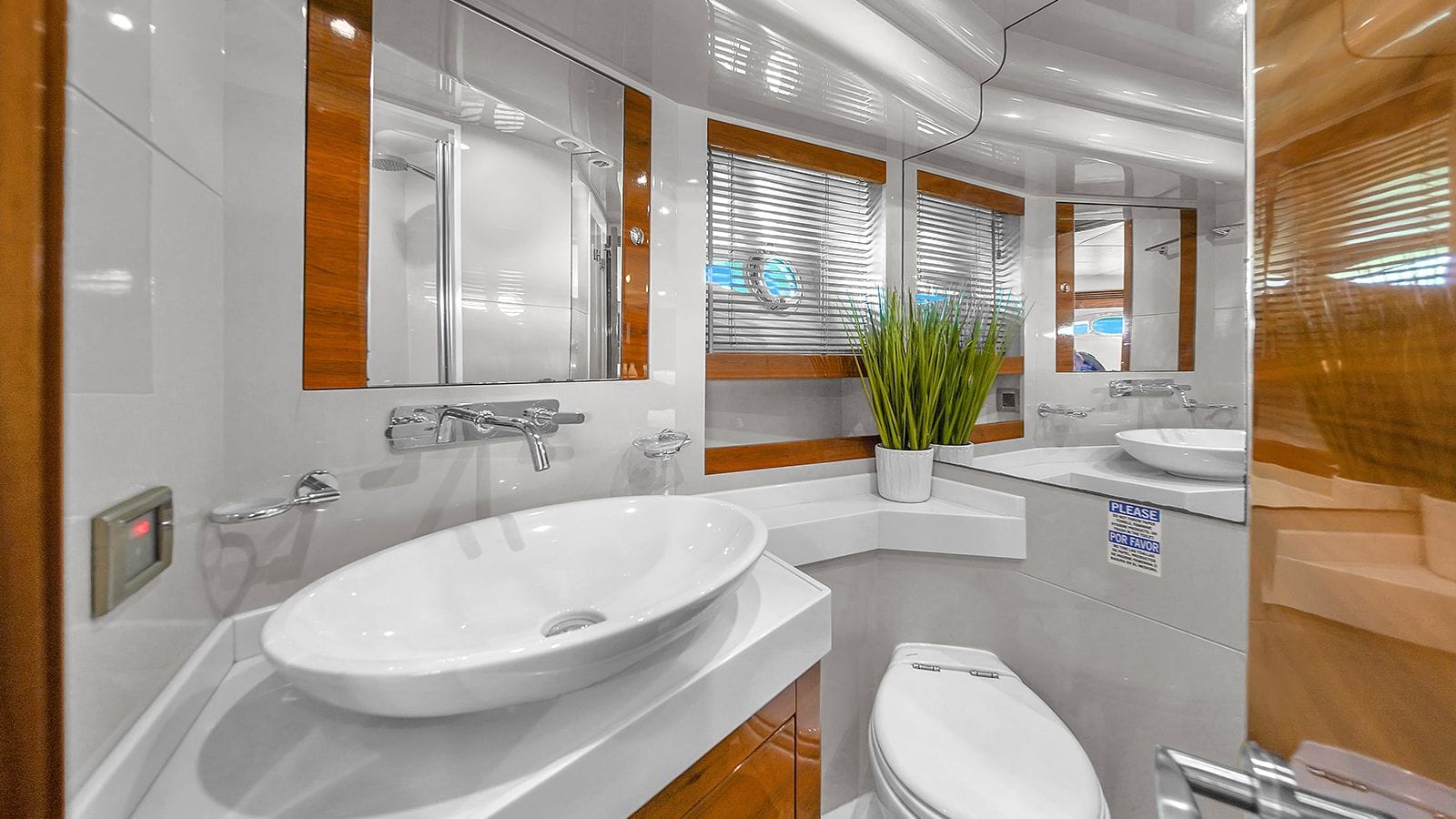 MISS NICOLAS-30-gallery