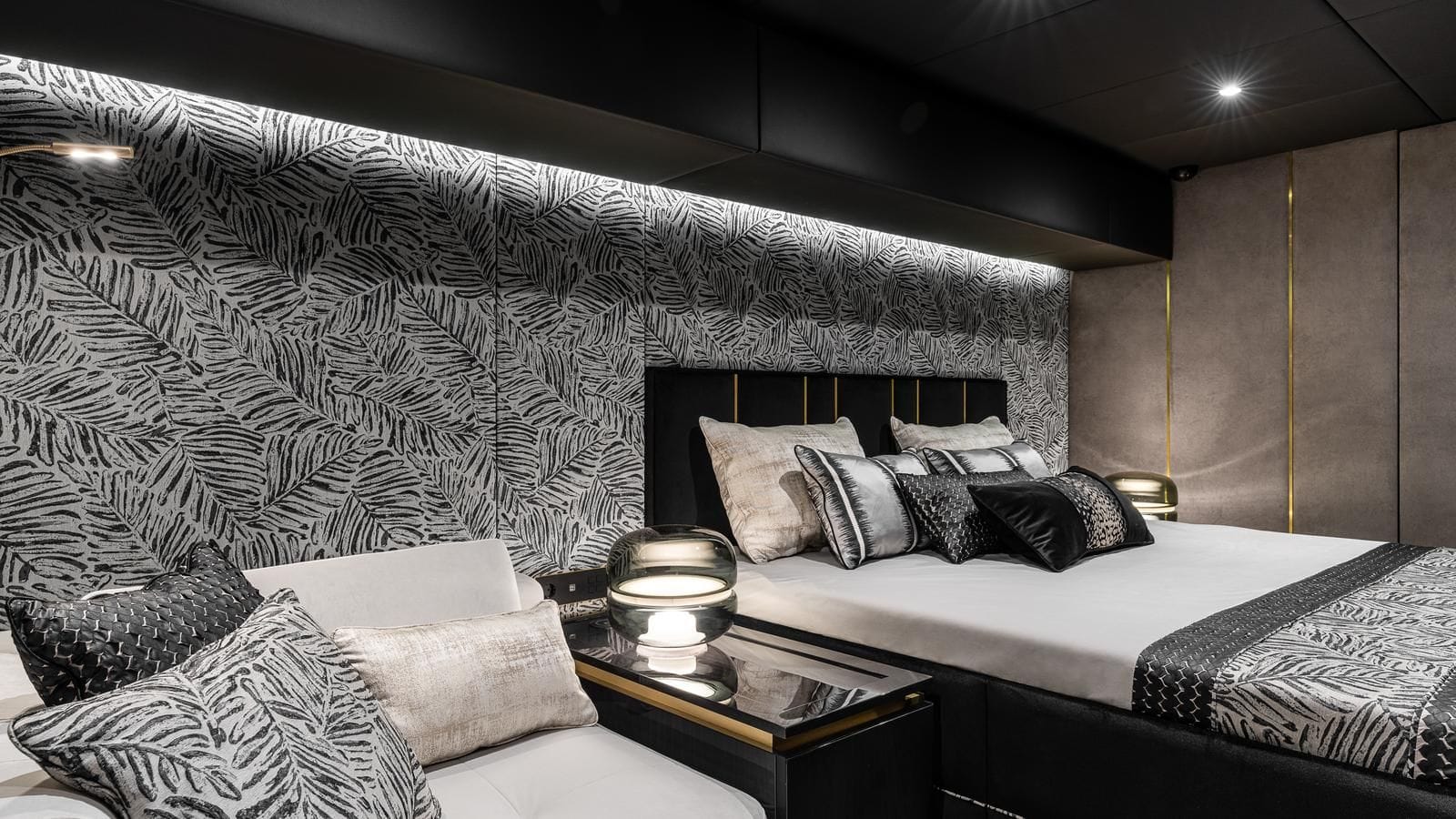 Sunreef 80 Sail-25-gallery