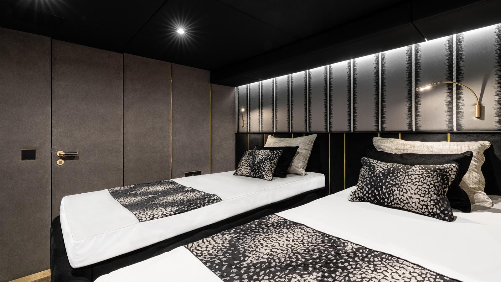 Sunreef 80 Sail-22-gallery