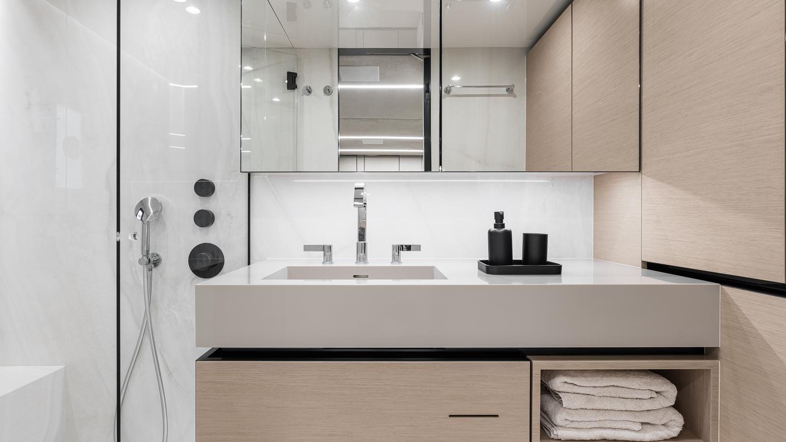 Sunreef 80 Power-27-gallery