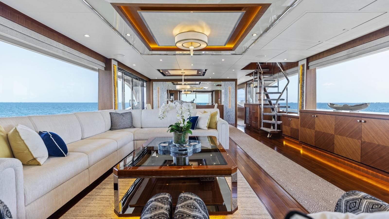 Je Reviens-11-gallery