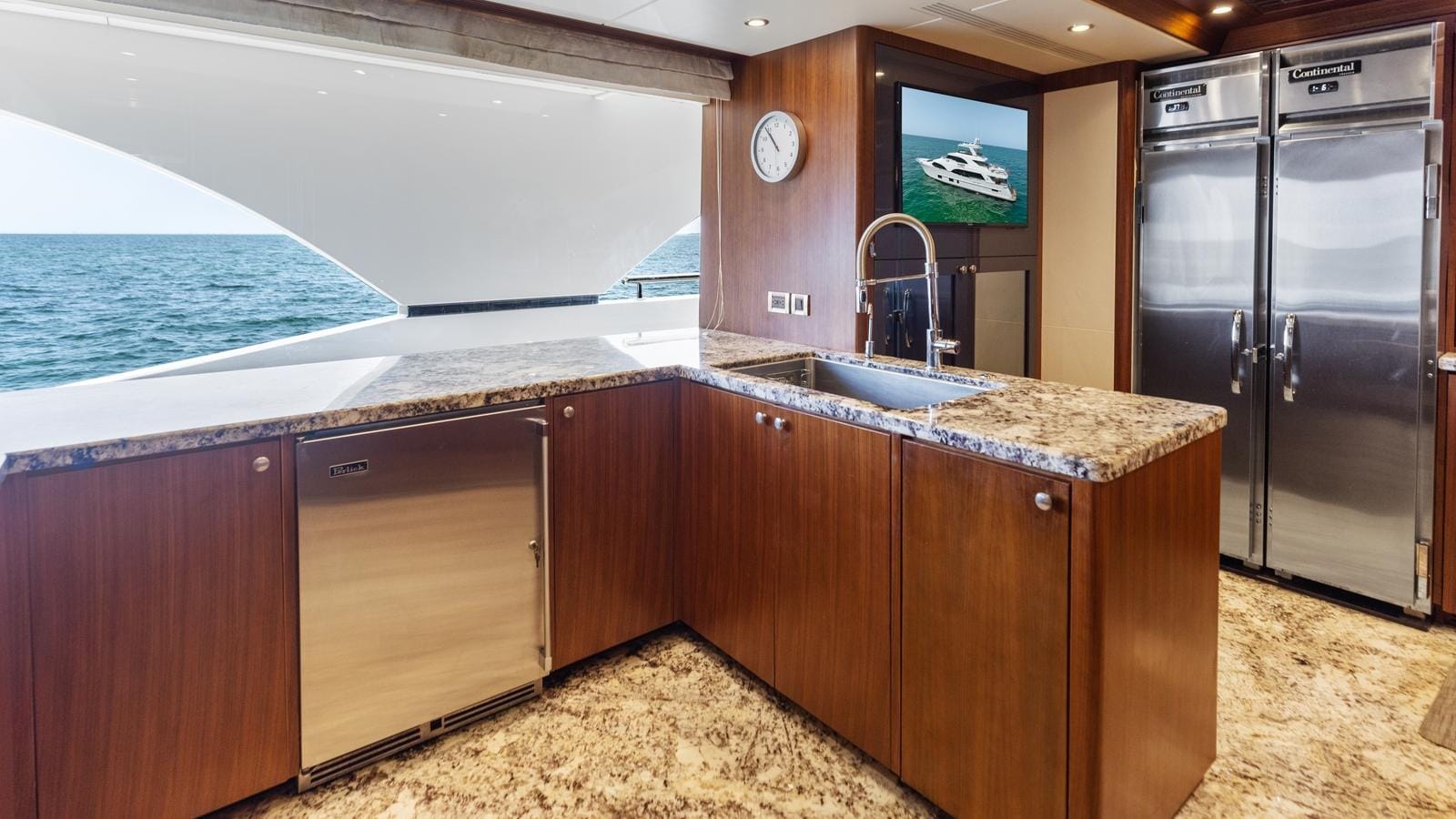 Je Reviens-21-gallery