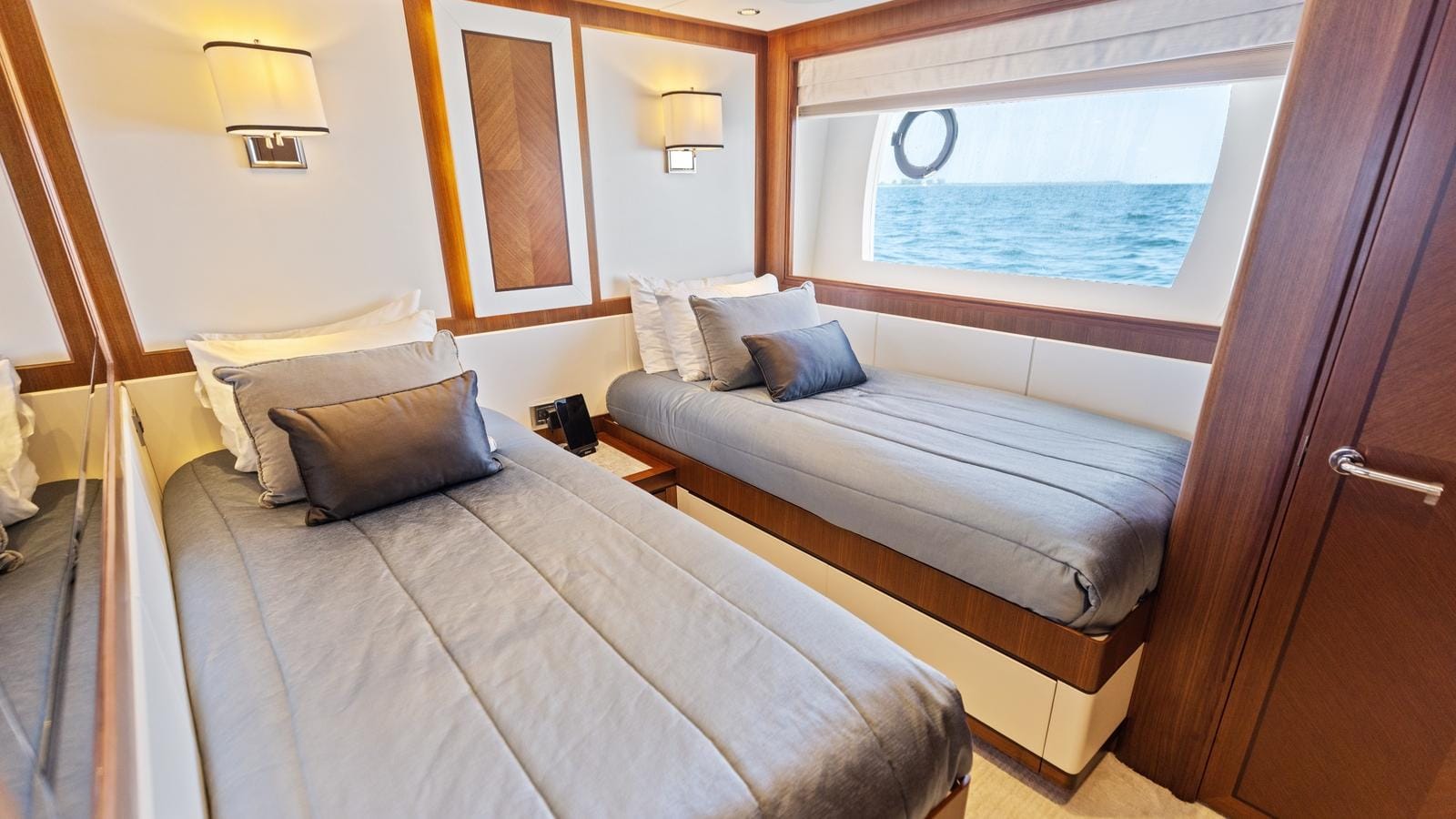 Je Reviens-26-gallery