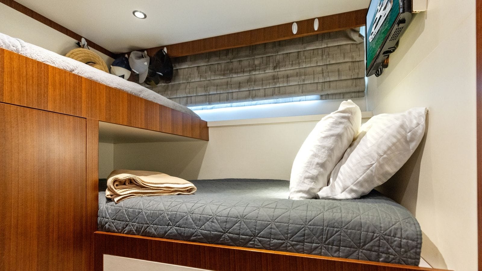 Je Reviens-36-gallery