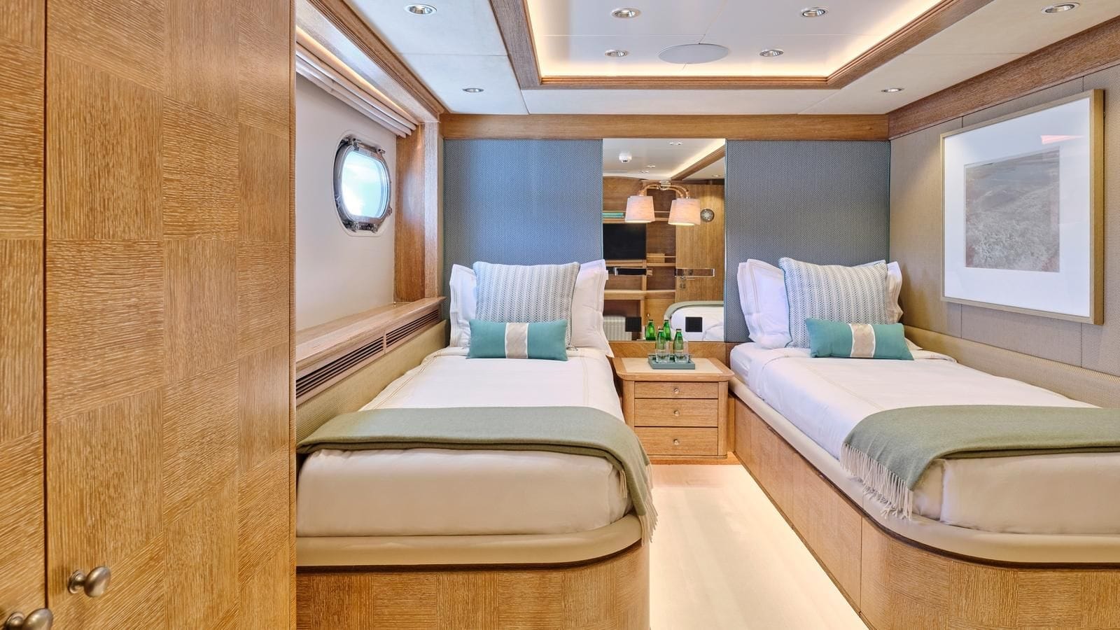  ARTEMISEA-36-gallery