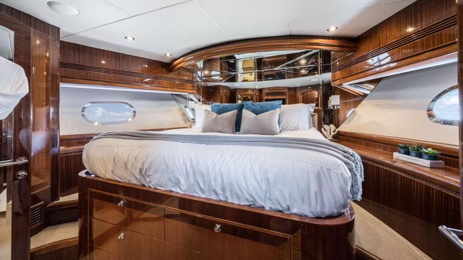 LIMITLESS-10-gallery