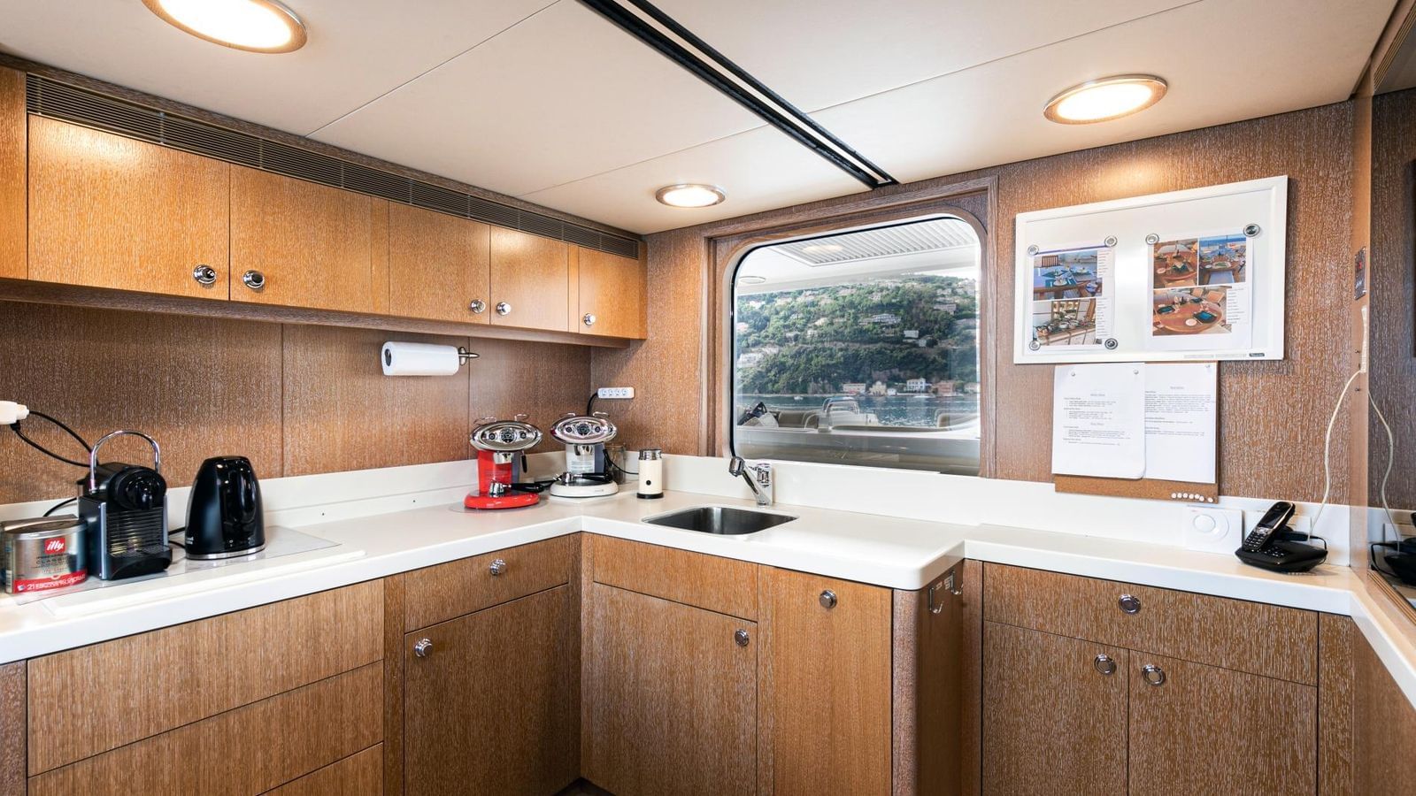 Sea Huntress-28-gallery