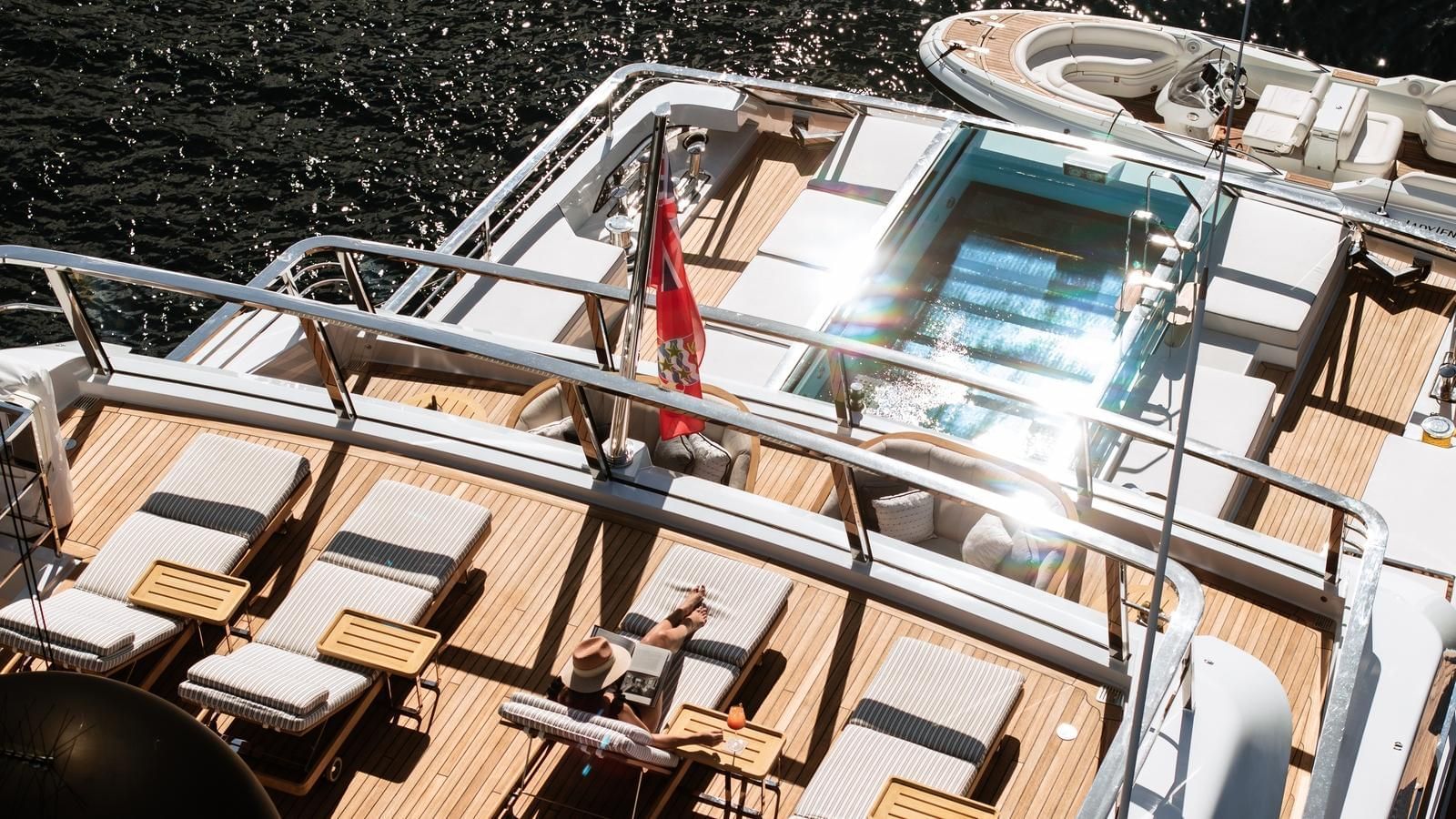 LADY LENA-52-gallery