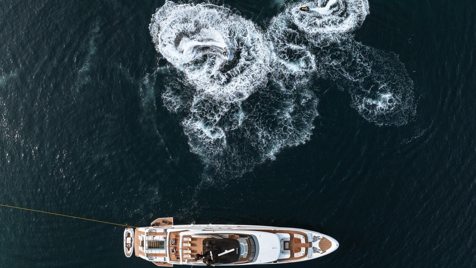 LADY LENA-73-gallery