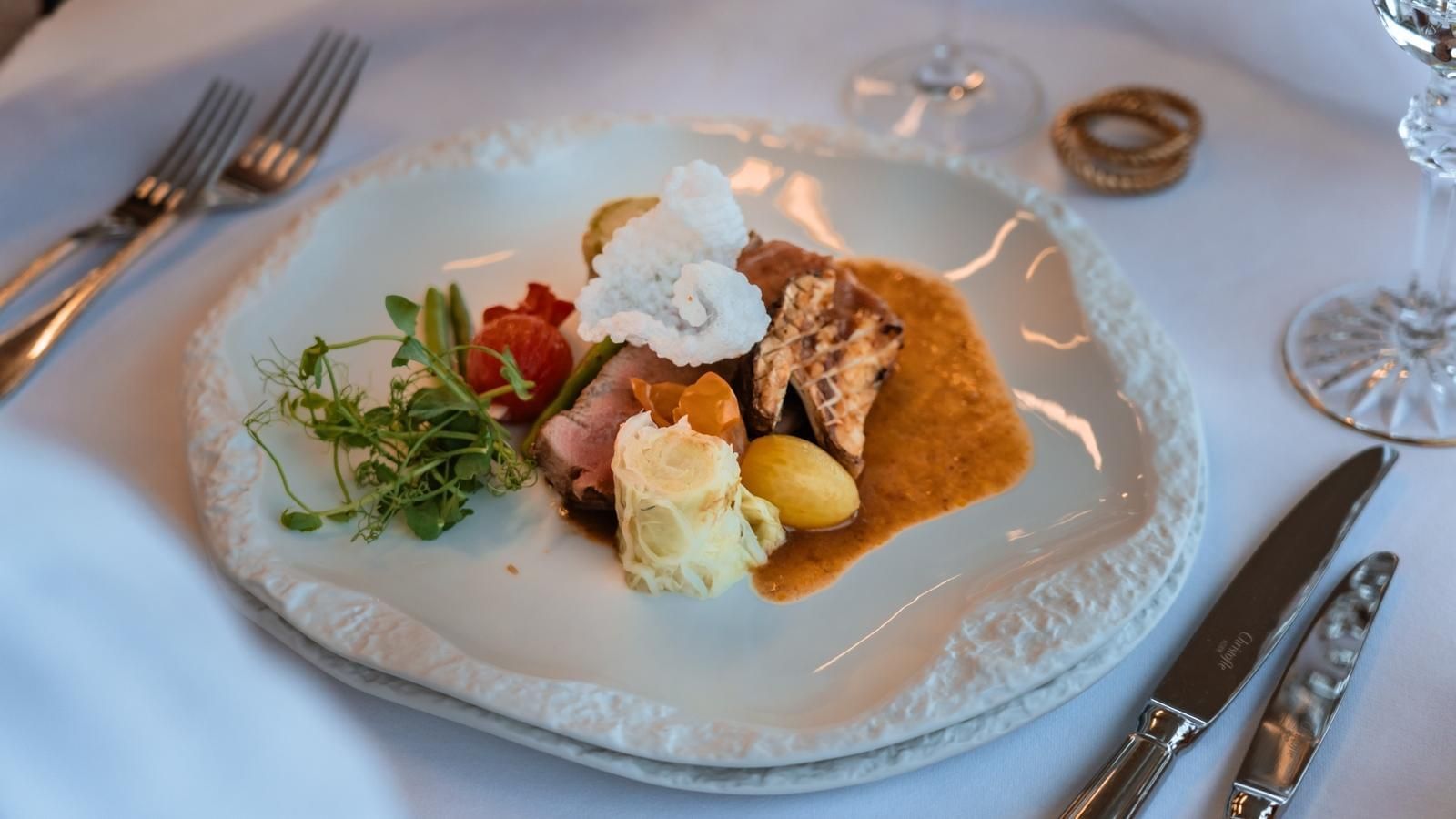 LADY LENA-57-gallery