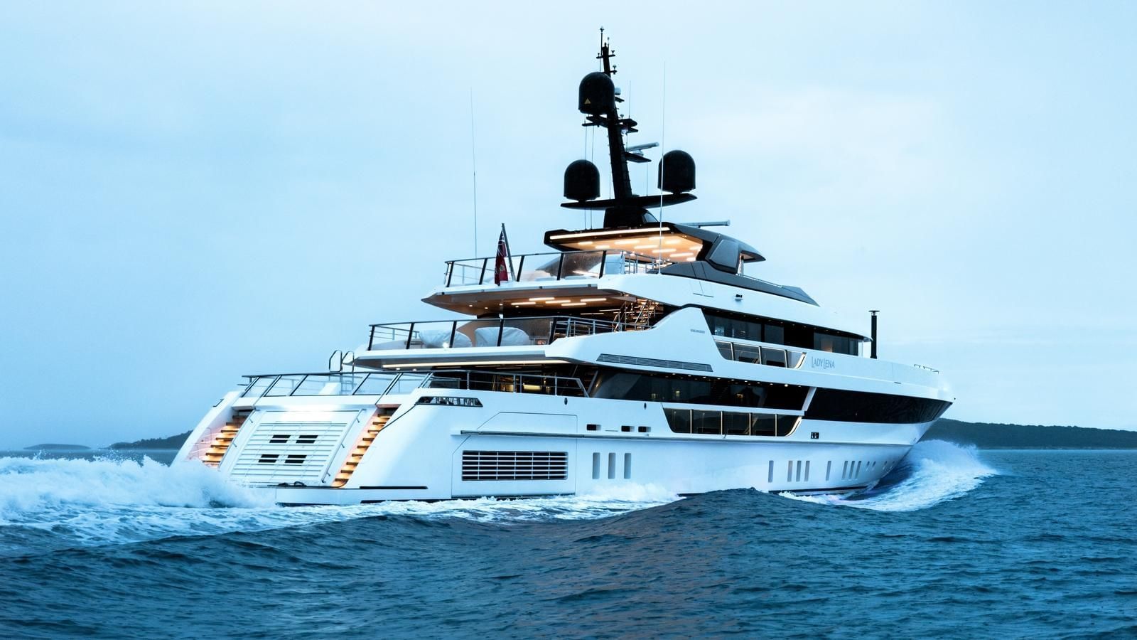 LADY LENA-78-gallery