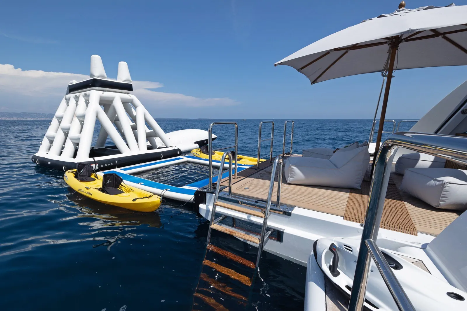 SOUNDWAVE-48-gallery