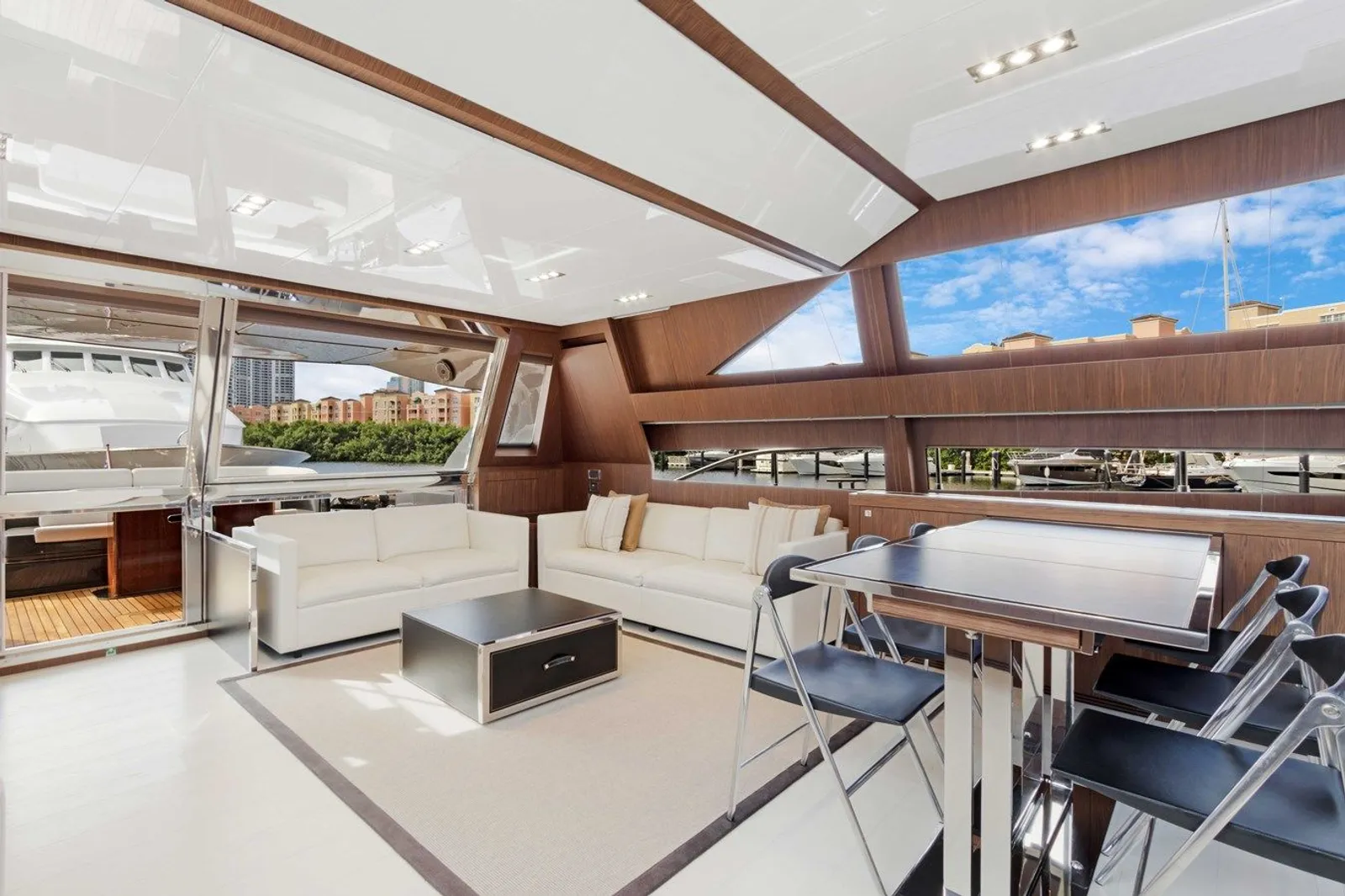 INDISCRETION Yacht for Sale - IYC