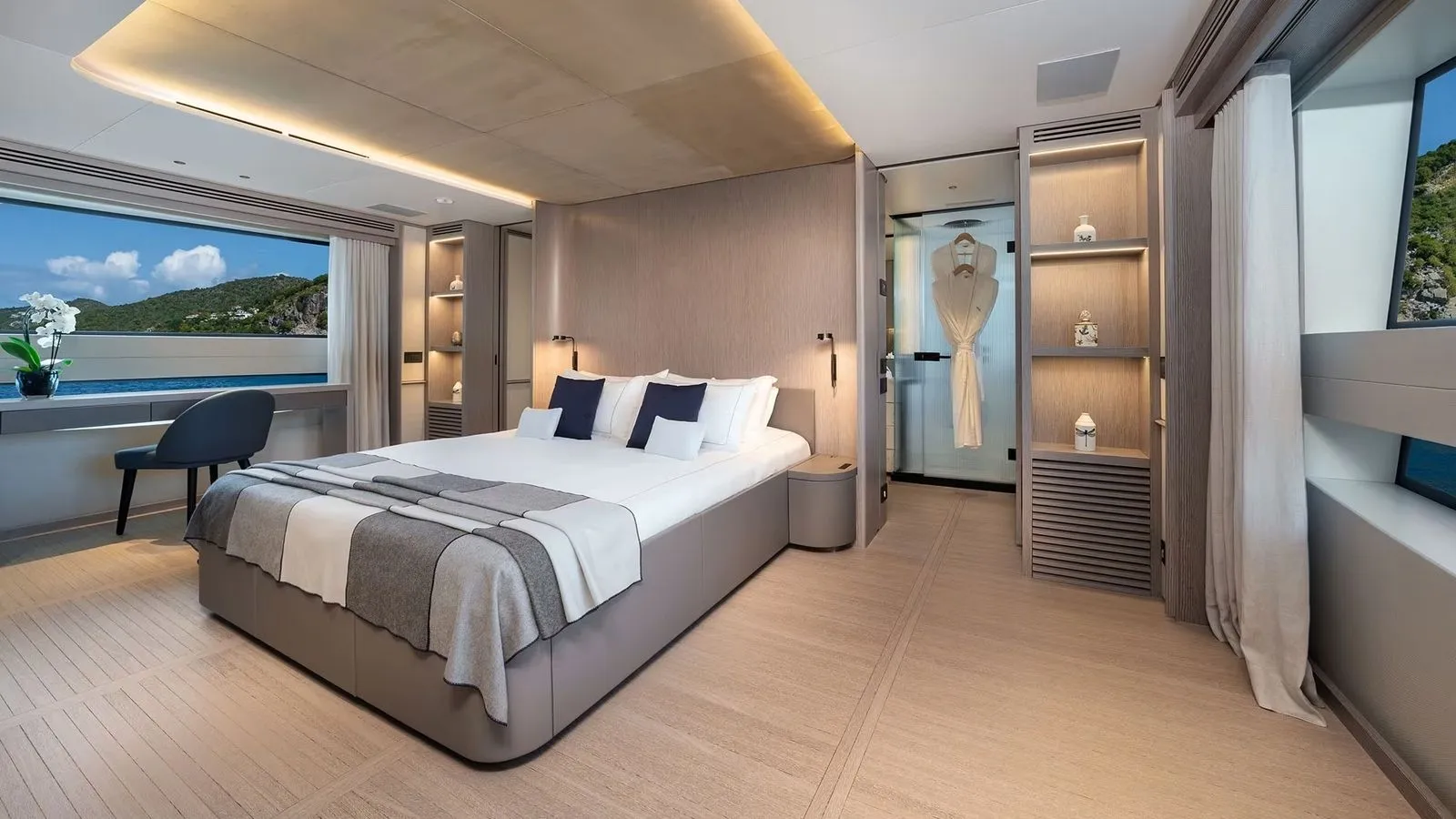 KING'S LAIR thumbnail 6