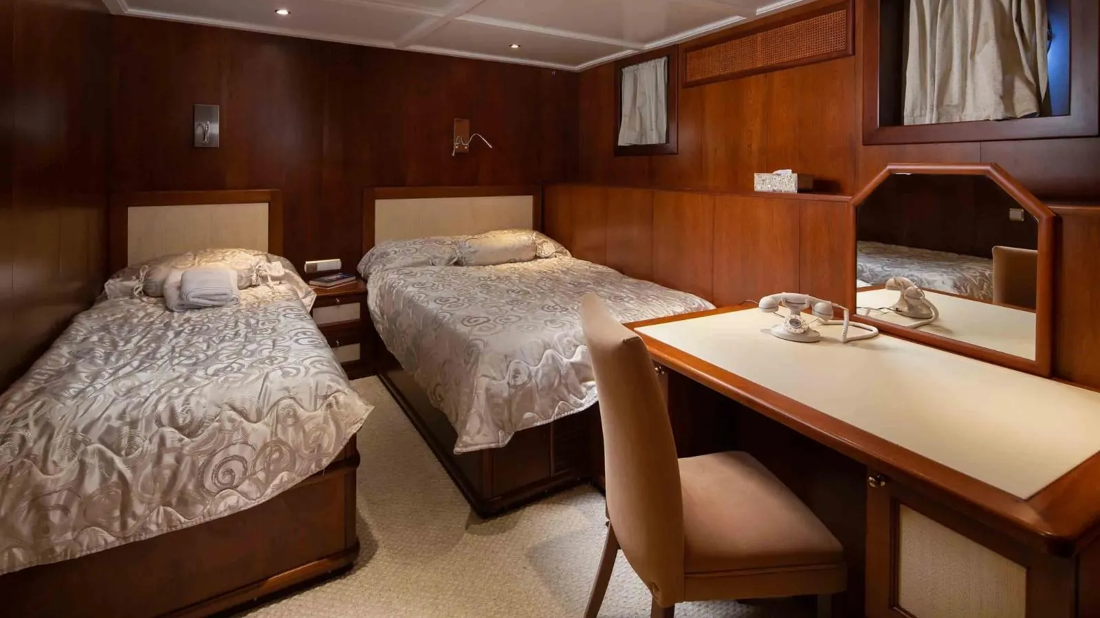 DONNA DEL MARE view 2