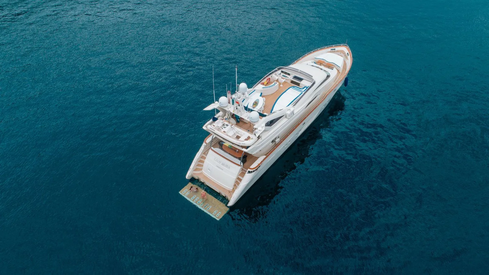 LADY MURA-28-gallery