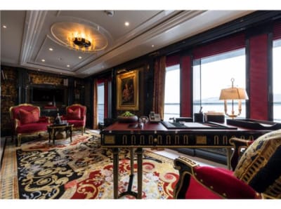 Plvs Vltra-19-gallery-thumbnail