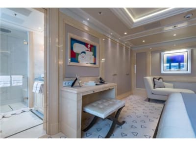 Plvs Vltra-32-gallery-thumbnail