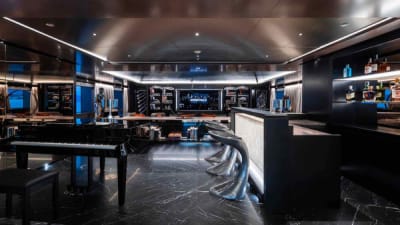 Casino Royale-20-gallery-thumbnail