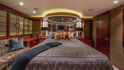 DESTINY-21-gallery-thumbnail