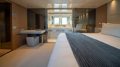 SQUALO-17-gallery-thumbnail