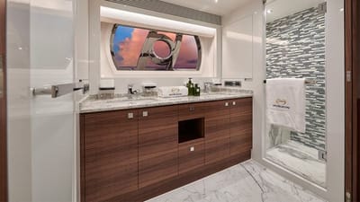 NAYA MARYN-16-gallery-thumbnail